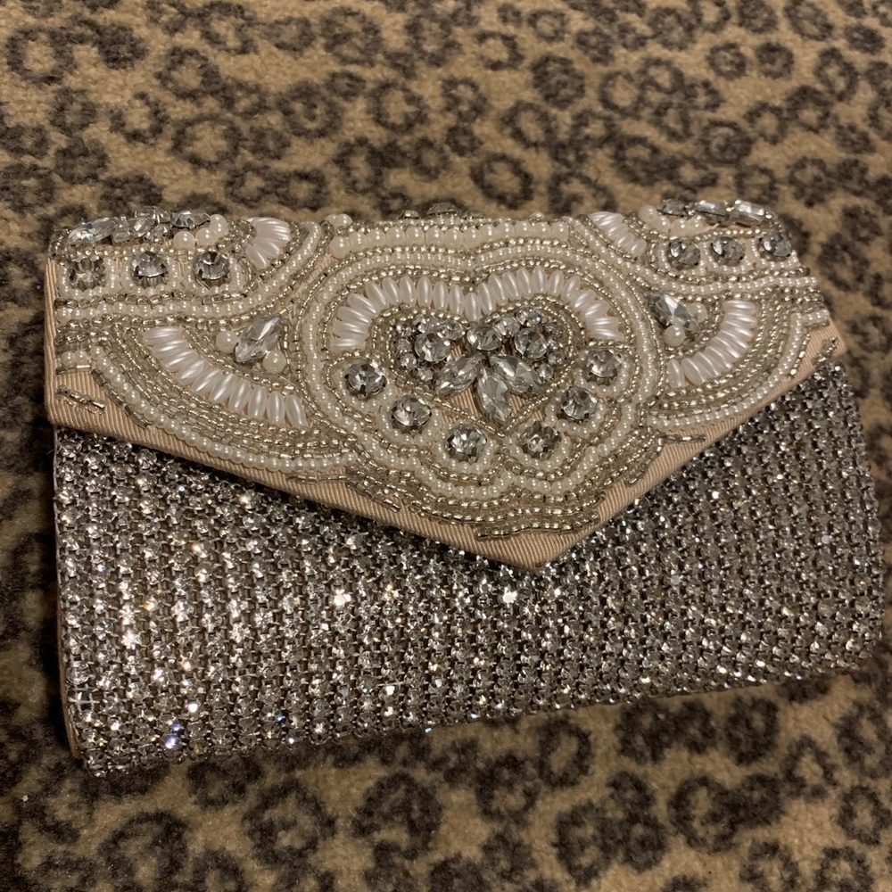 Bridal sequined clutch
